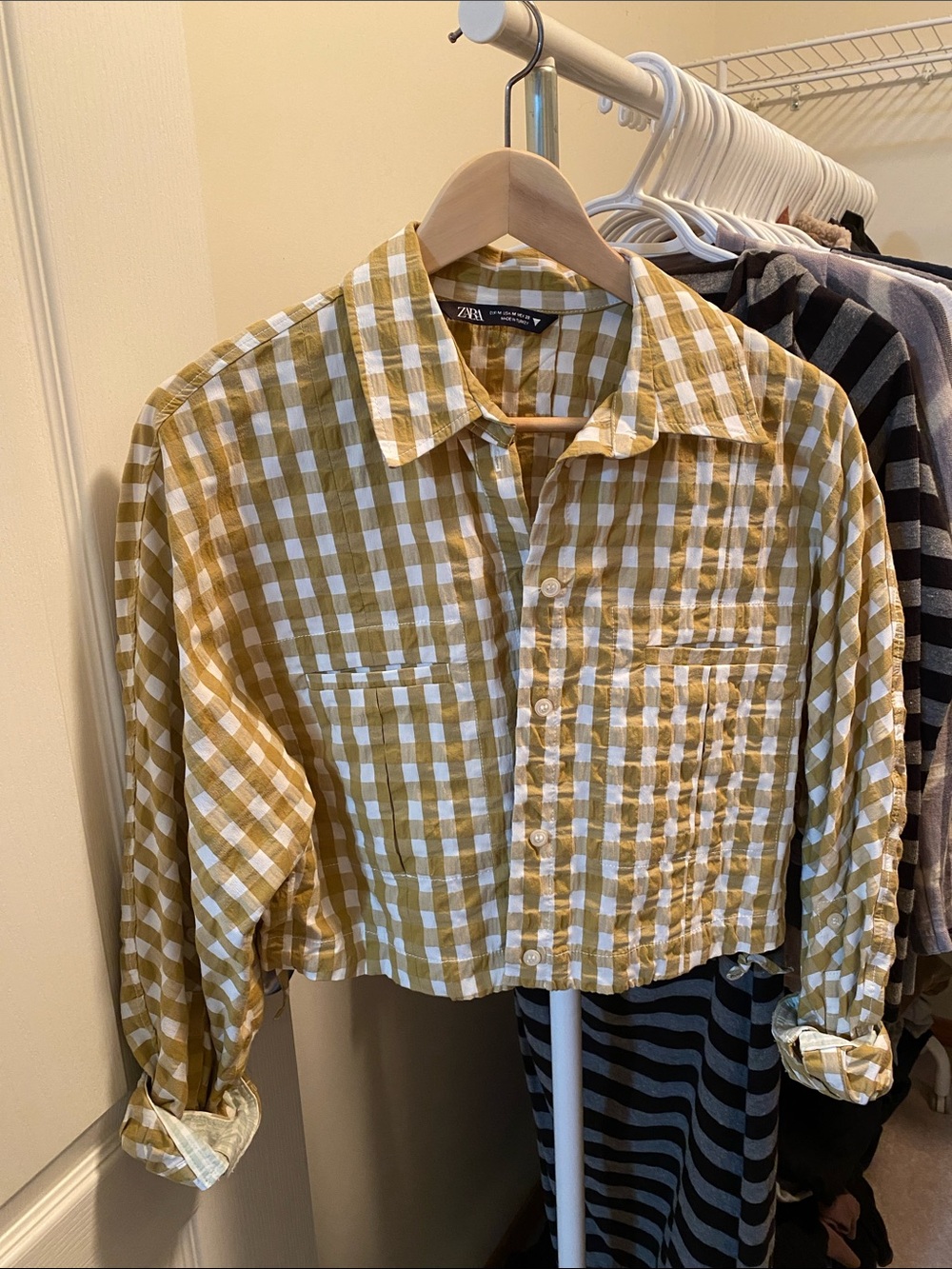 Zara Mustard and White Gingham Crop Button-Down Shirt *New